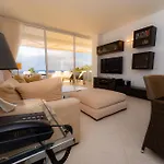 Apartment Seagulls Melody C-208